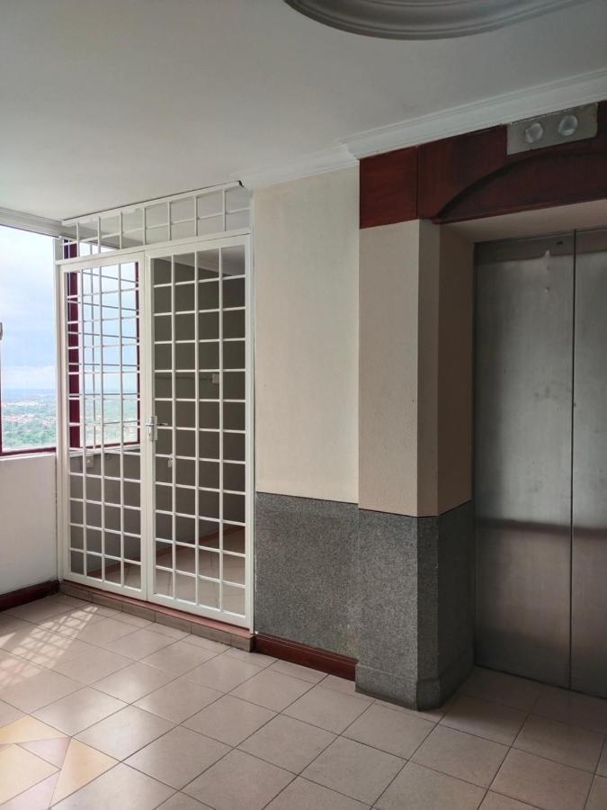 Cmk Apartmen Mutiara Tower 3 Bedroom Kota Bharu#Netflix Exterior foto